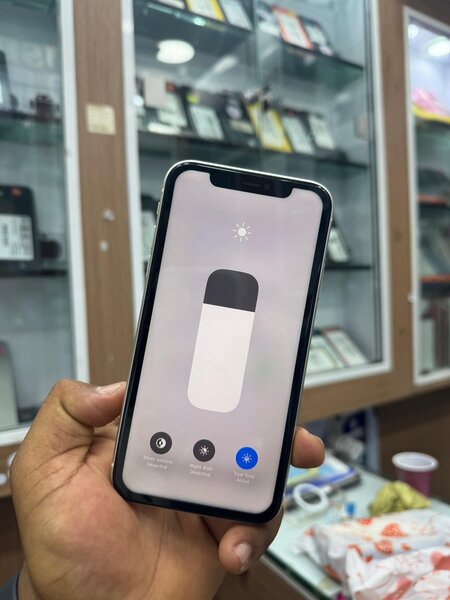 iPhone 11 Blanc 64Go