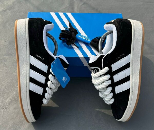 Adidas campus