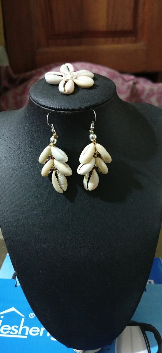 Boucles d'oreilles cauris n°2