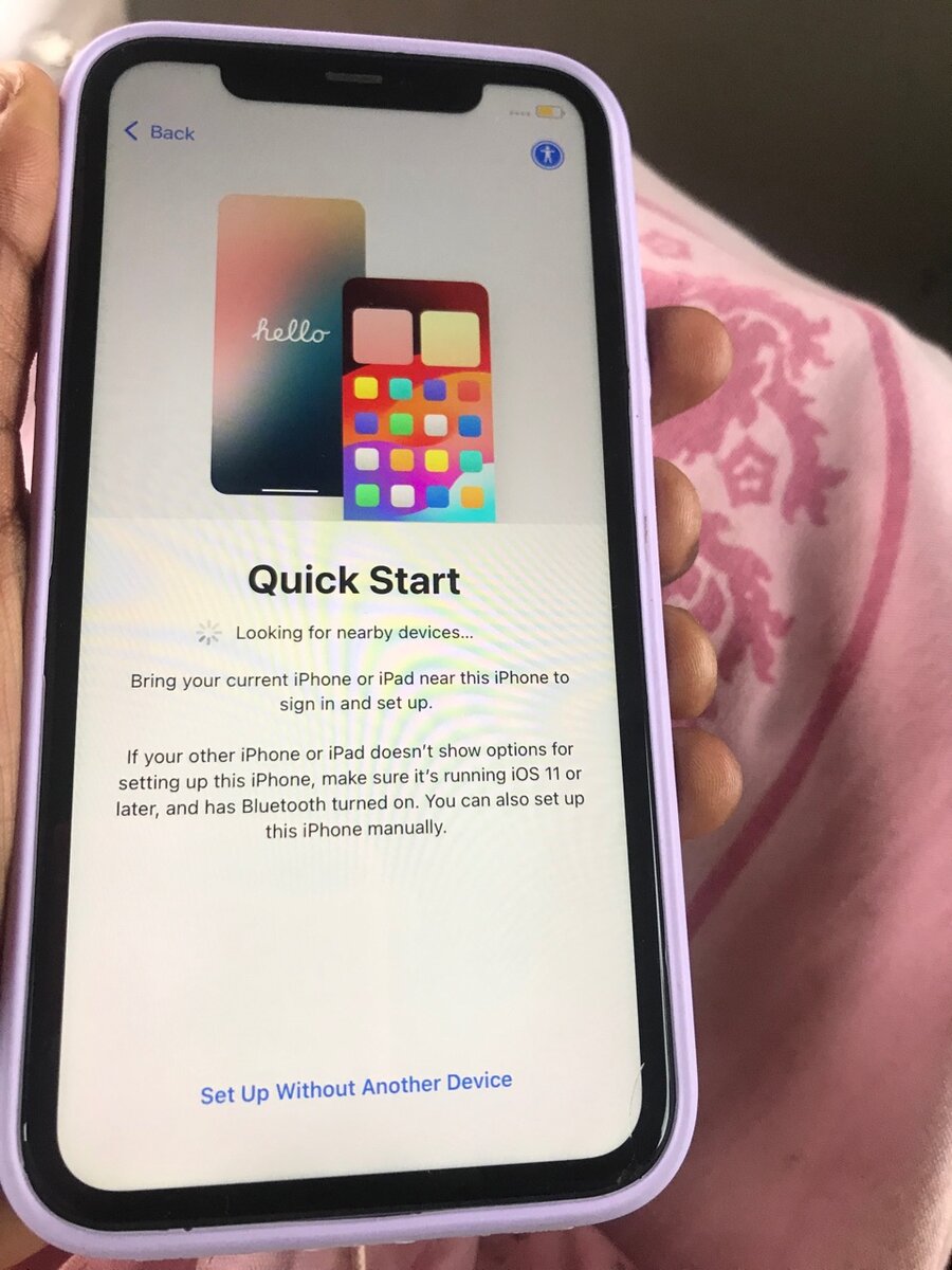 iPhone 11 256 gb iCloud locked
