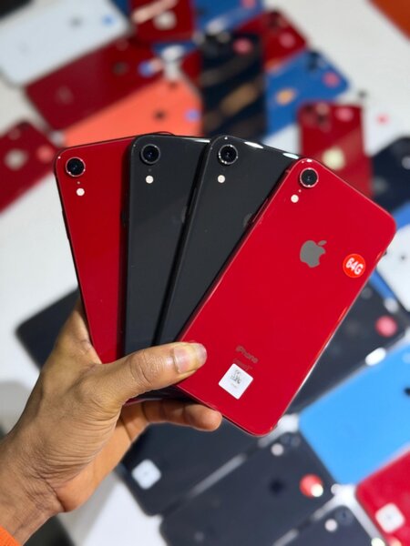 iPhone XR 64gig