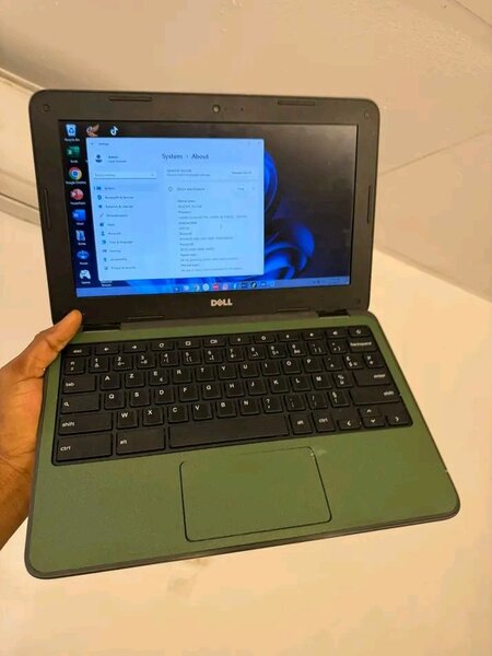 Ordinateur portable Dell compact