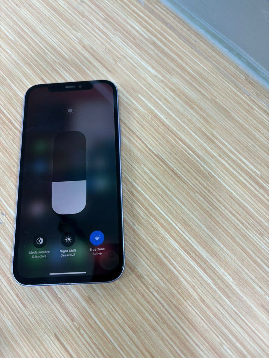 iphone 12 64giga message écran