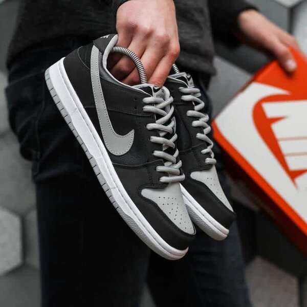 Baskets Noires et Grises