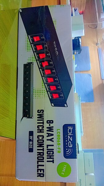 Contrôleur d'éclairage 8 voies Ibiza