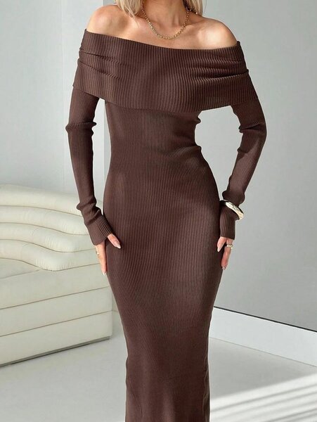 Robe longue élégante épaules nues