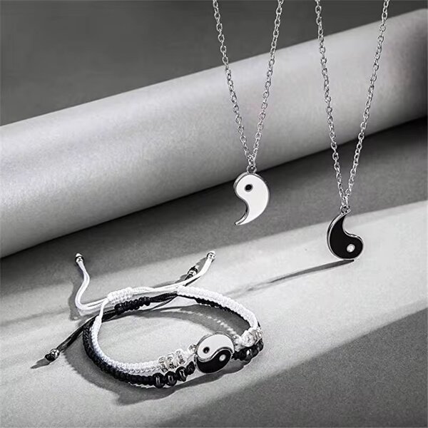 Yin Yang ️ couples or besties necklaces and bracelets