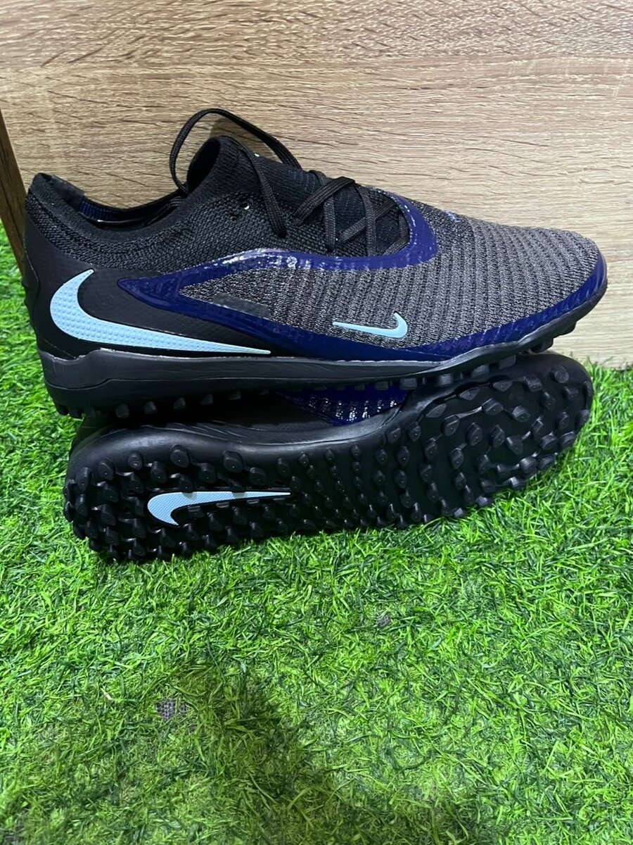 Chaussures de foot Nike