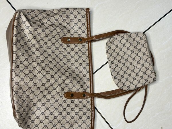 Sac à main élégant en toile