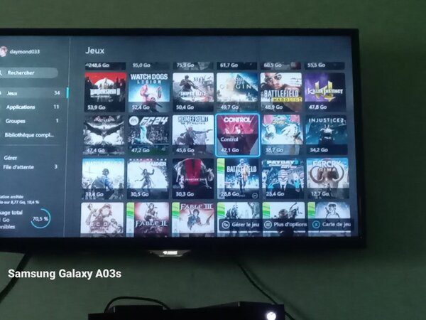 Console de jeux avec manette