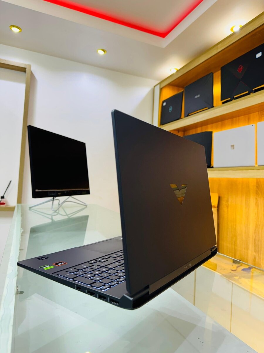 HP VICTUS 15 GAMING