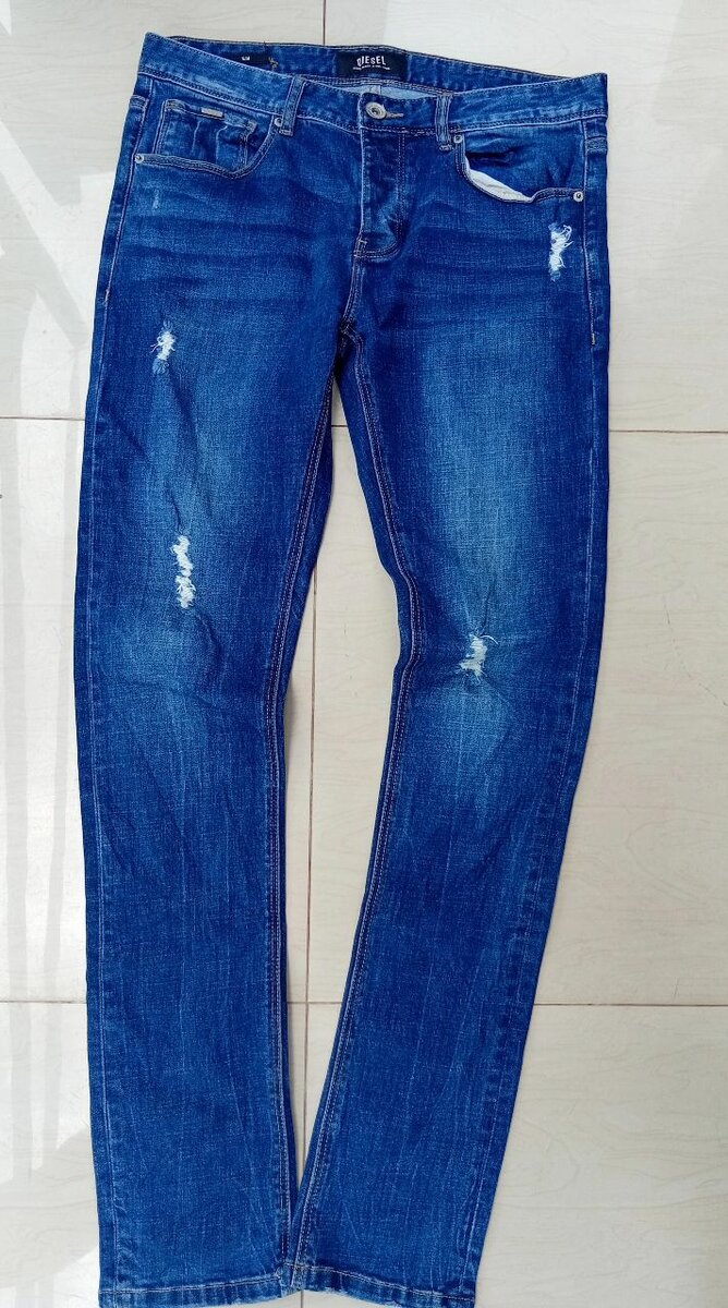 Mens jeans
