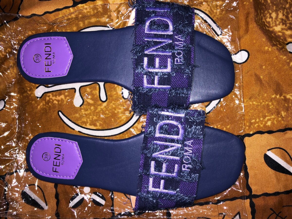 Sandales Fendi tendance