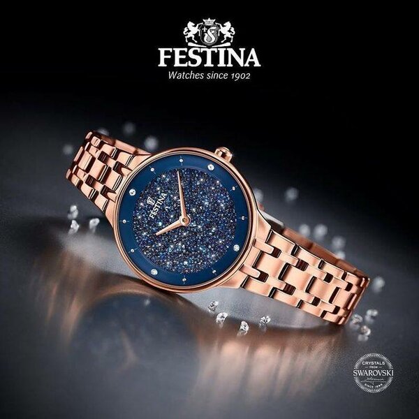 Montre moderne élégante