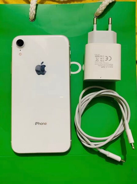 iPhone XR Blanc