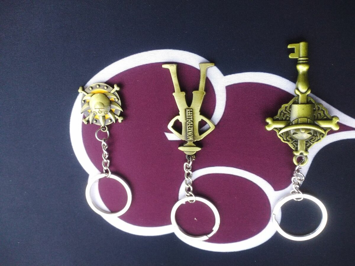 One piece Vintage Keychains