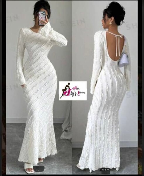 Robe longue en crochet élégante