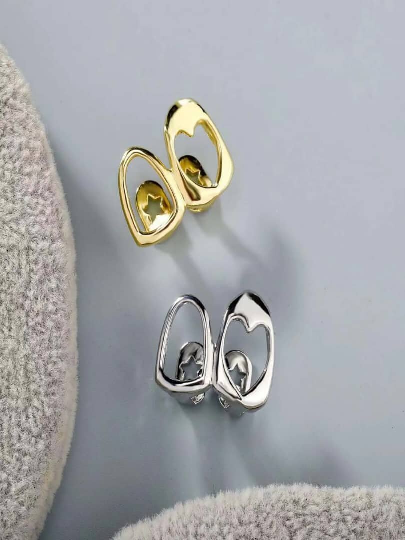 Grills dentaires en or et diamant