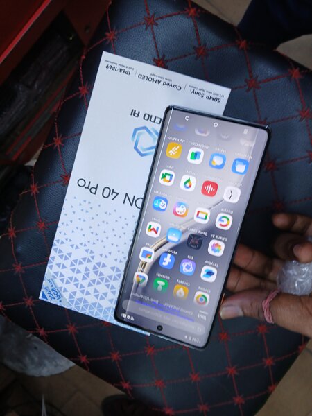 Camon 40pro 256GB 8ram