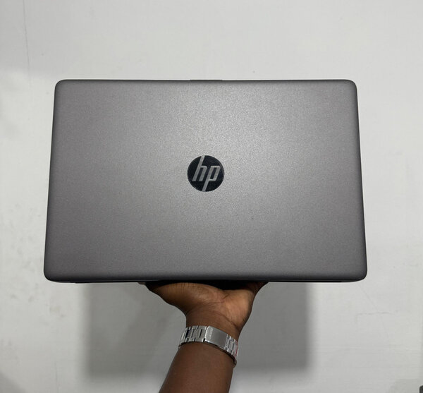 HP 250 G7 CORE i7 ~ 8/256Go