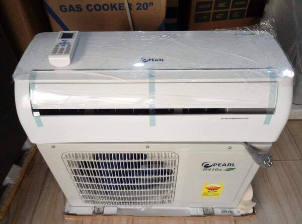 White Split Pearl R410a Air Conditioner