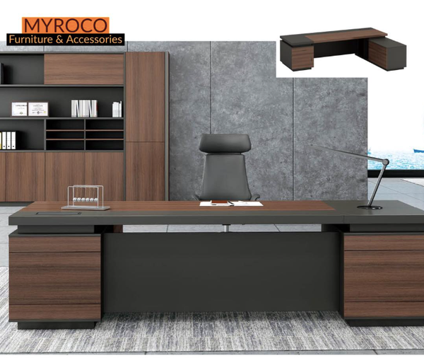 2.8m Executive desk