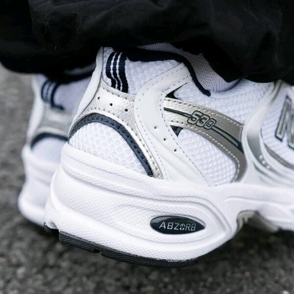 New balance 530