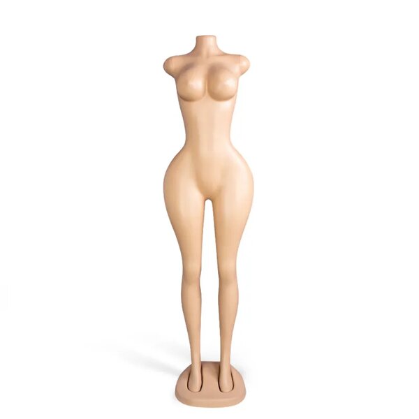 Mannequin femme moderne