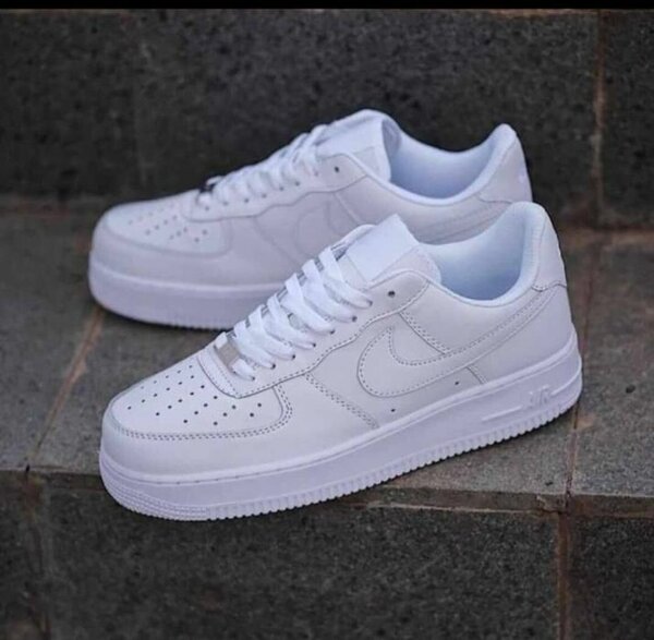 Basket blanche classique