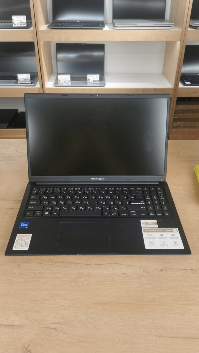 Asus vivobook 15