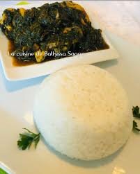 Riz avec sauce végétale