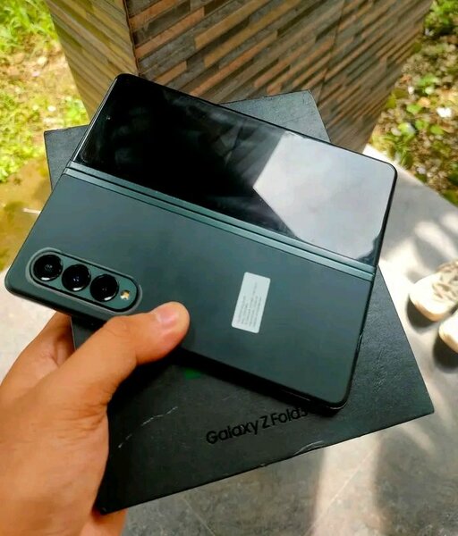 Galaxy Z Fold3 5G Pliable