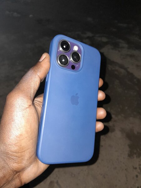Étui en silicone bleu iPhone