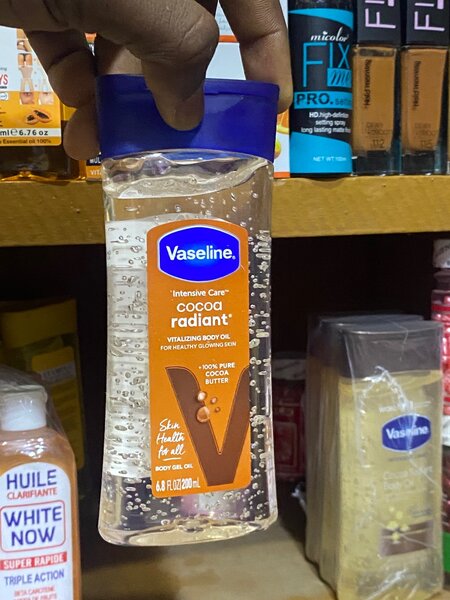 Huile corporelle éclatante cacao