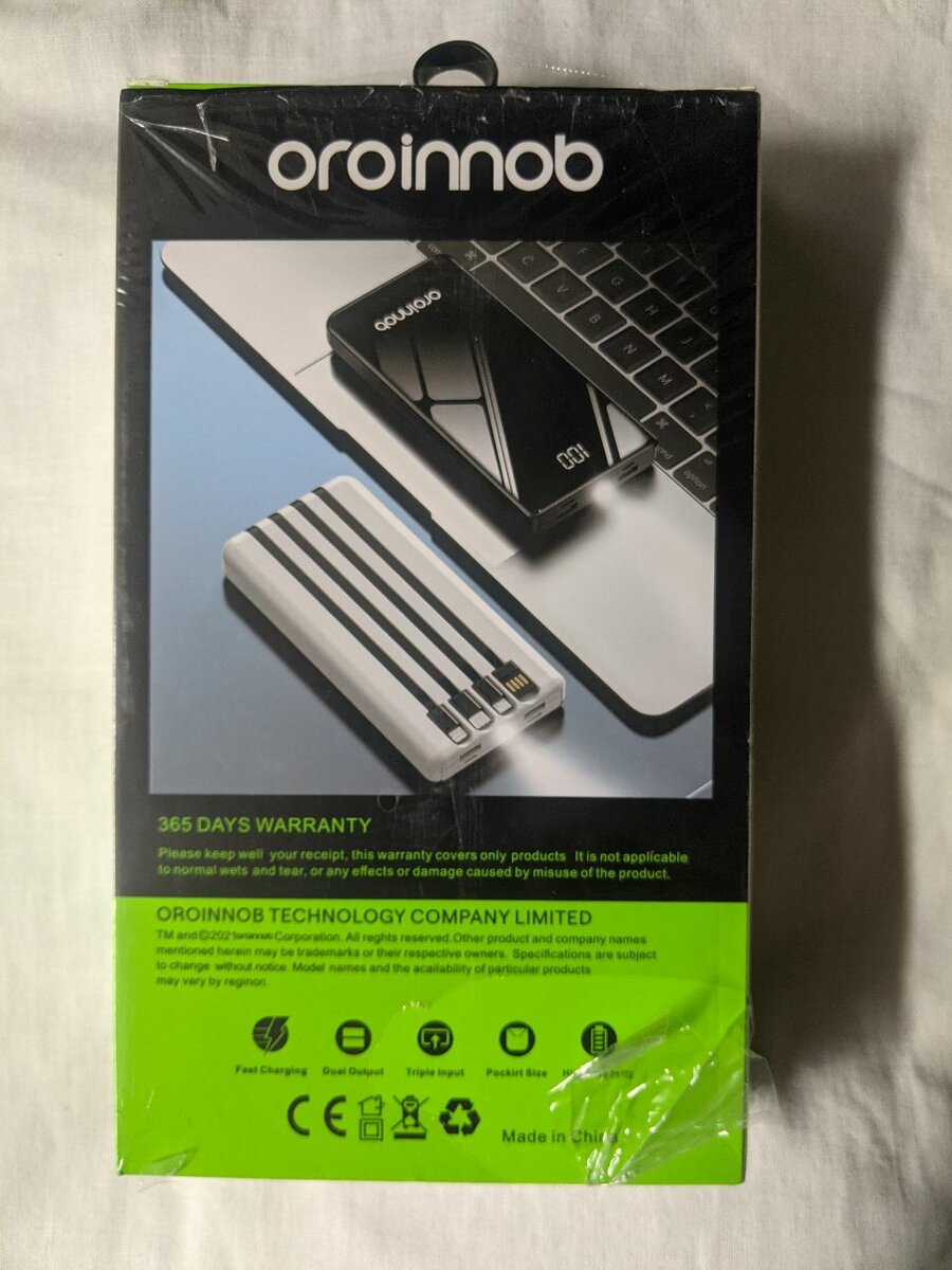 POWER BANKS & CHARGING DEVICES