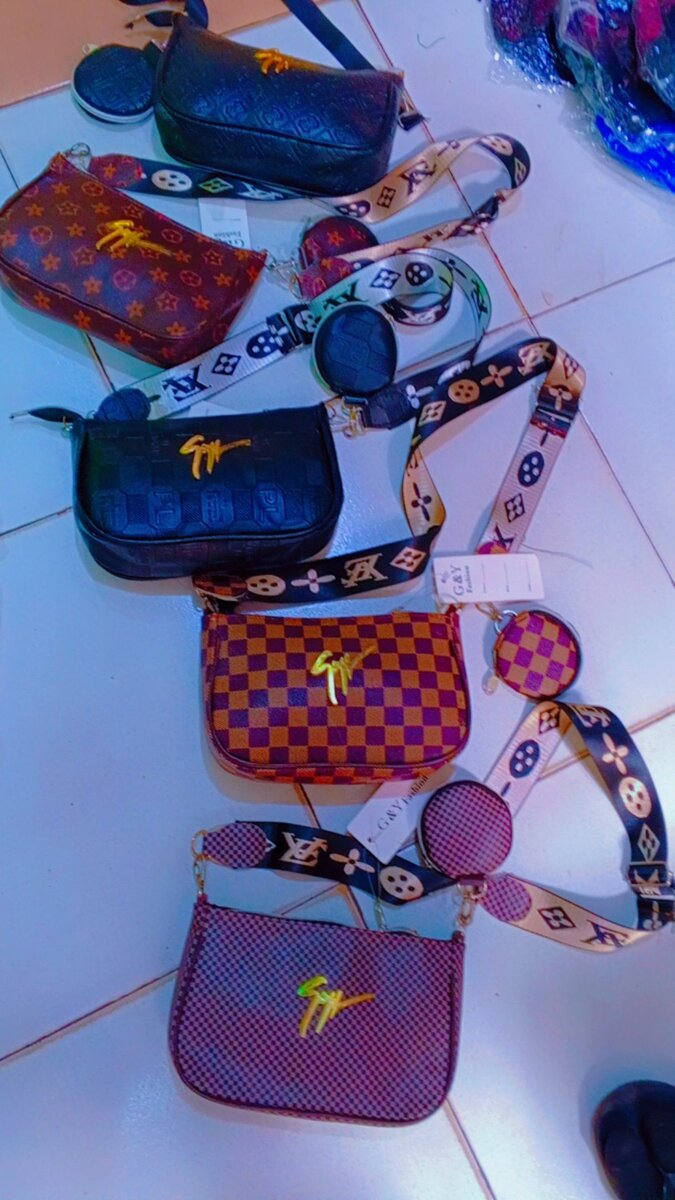 Cross bag