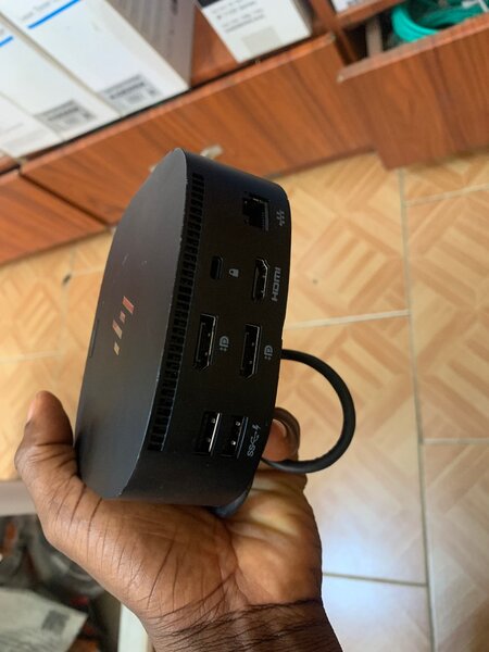 HP DOCKING STATION