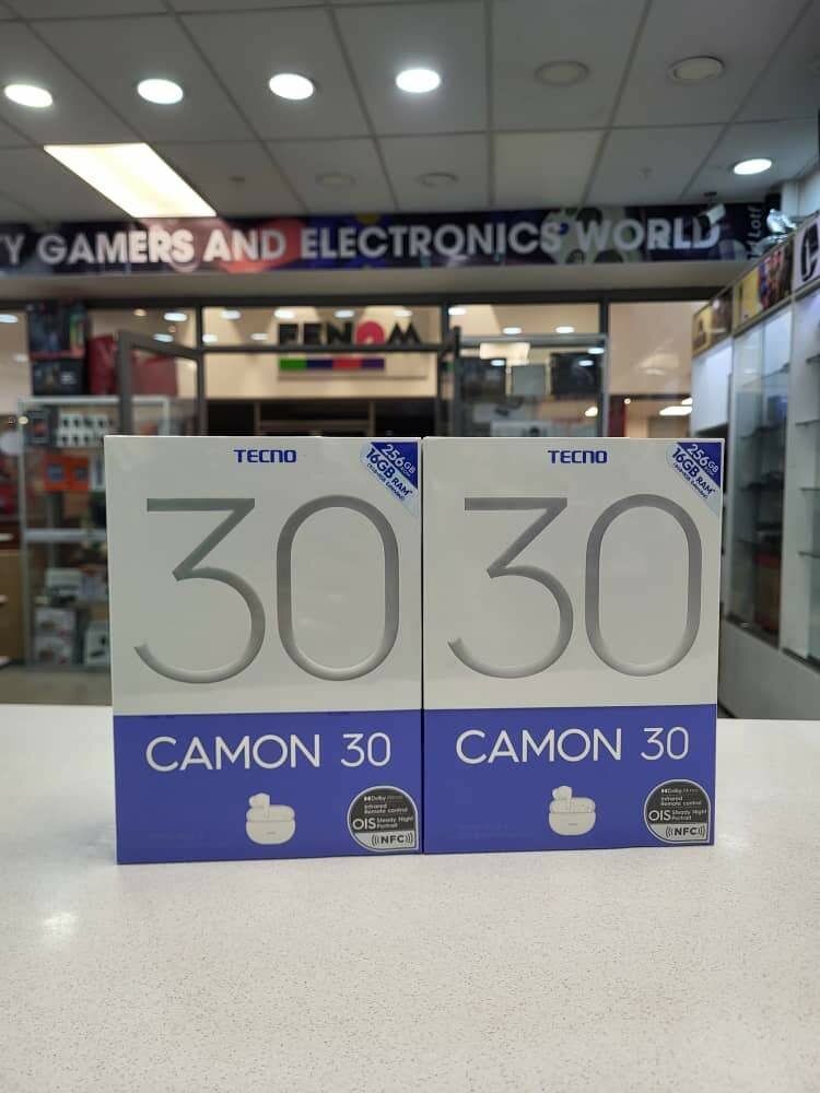 Tecno camon 30