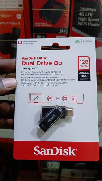 SanDisk Ultra Dual Drive 128GB