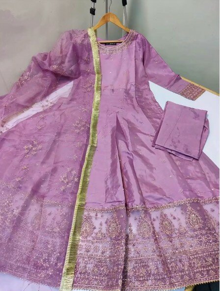 Kitan silk