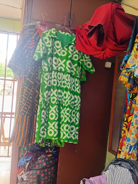 Robe Verte à Motifs Africains