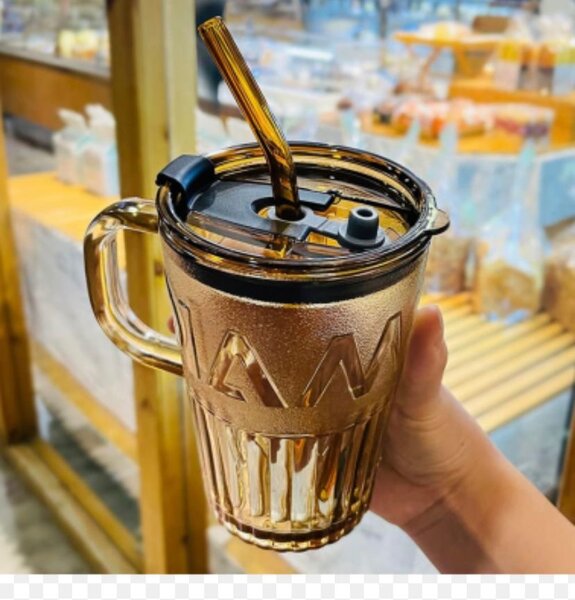 Tasse en verre avec paille