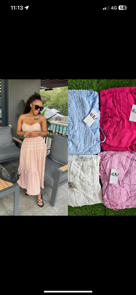 Robe d'été légère en dentelle