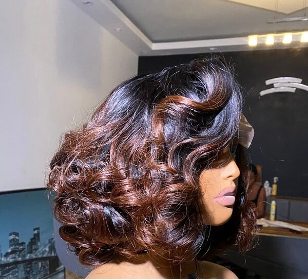 Perruque bouclée ombrée SDD