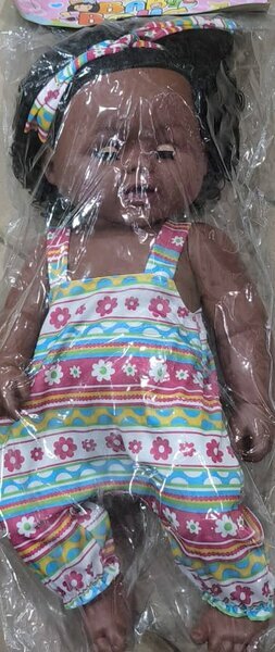 Baby Doll Lovely, motif arc-en-ciel