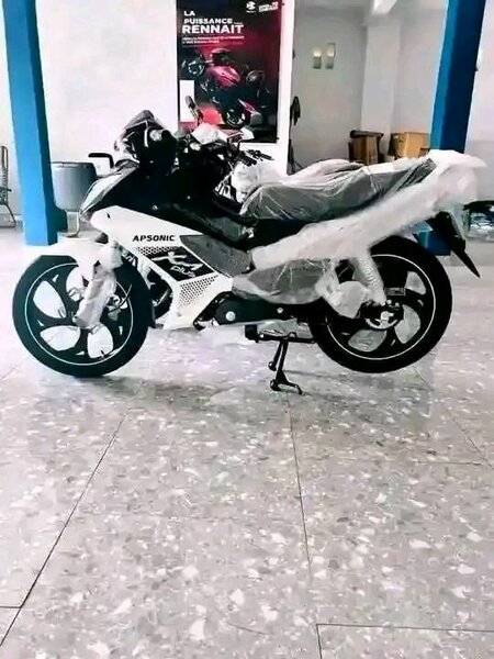 Moto Apsonic Sport Élégante