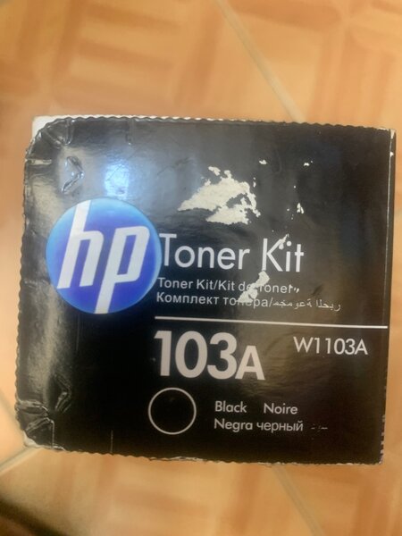Hp  toner kit 103A  toner