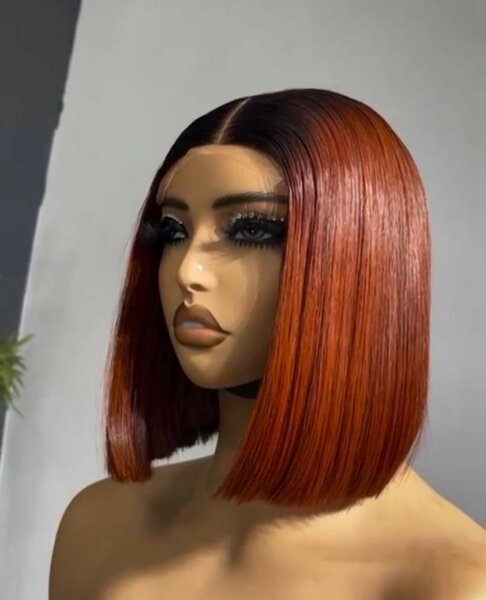 Perruque carré lisse rouge vif