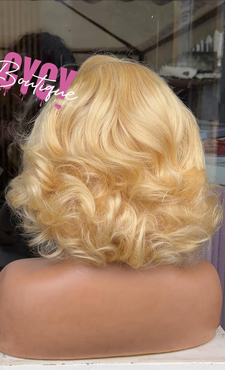 Perruque blond curls