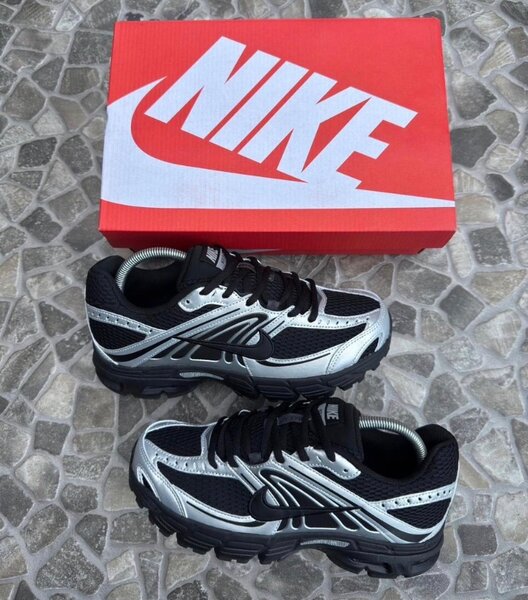 Baskets Nike Modernes Noir